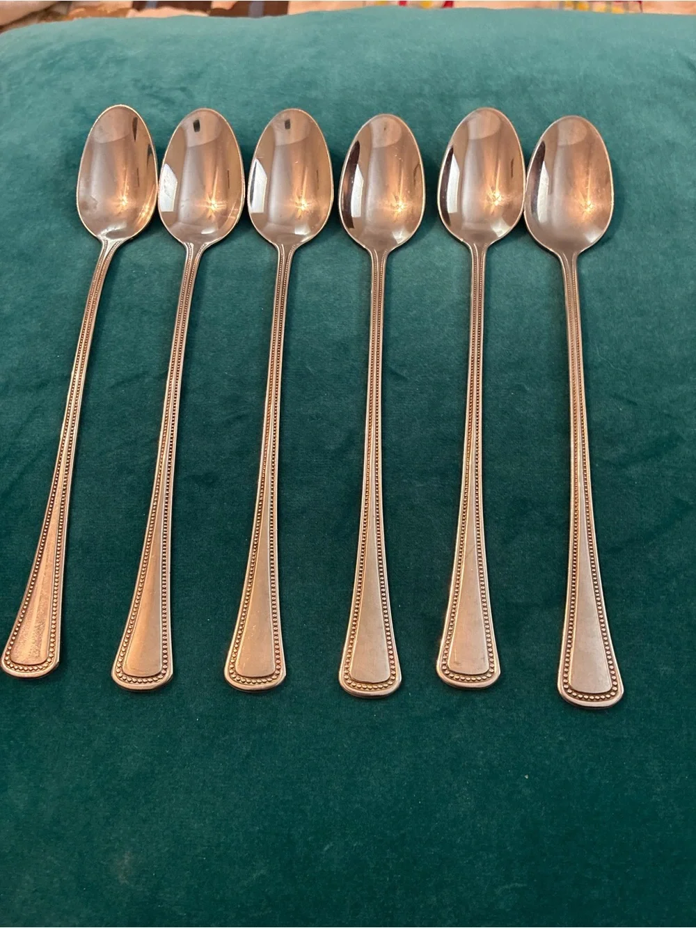 Oneida Stainless Needlepoint Iced Tea Spoon Set of 6